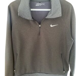 Nike Large -Gray Quarter-Zip Pullover